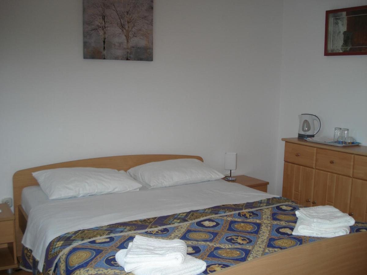 Apartmani I Soba Mia Poreč Exterior foto